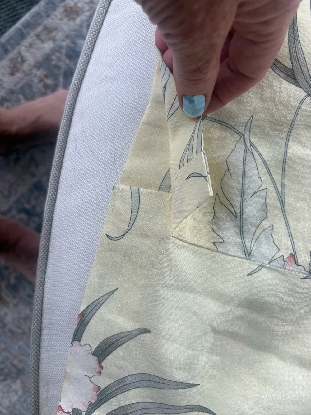 Light Print yellow floral print Tommy Bahama skirt